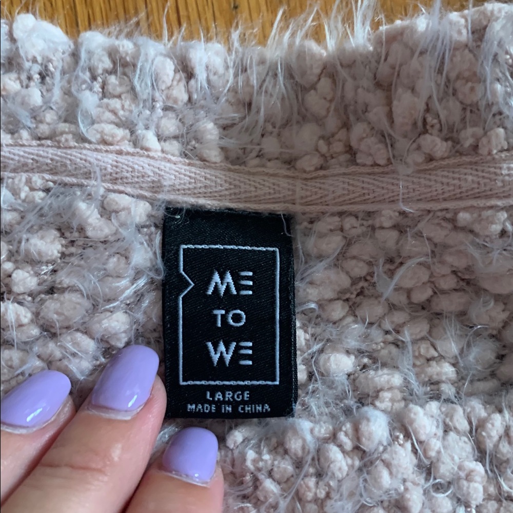 Sweater - Picture 2 of 2